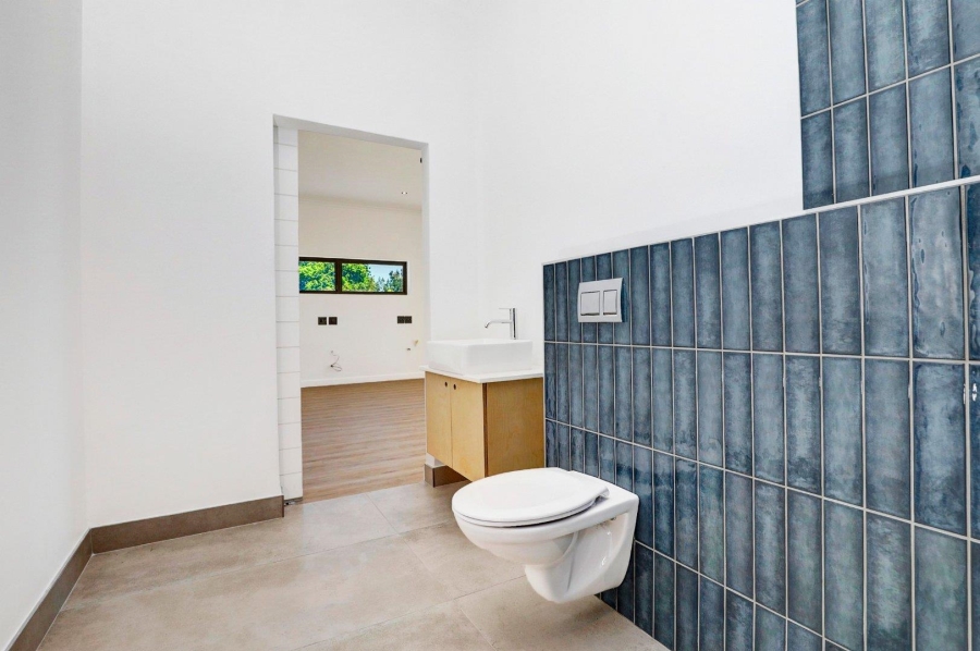 5 Bedroom Property for Sale in Welgemoed Western Cape